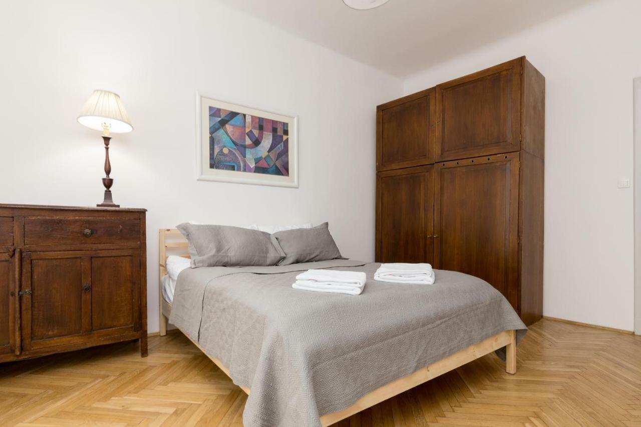 Powiśle 2-bedroom * Warszawa